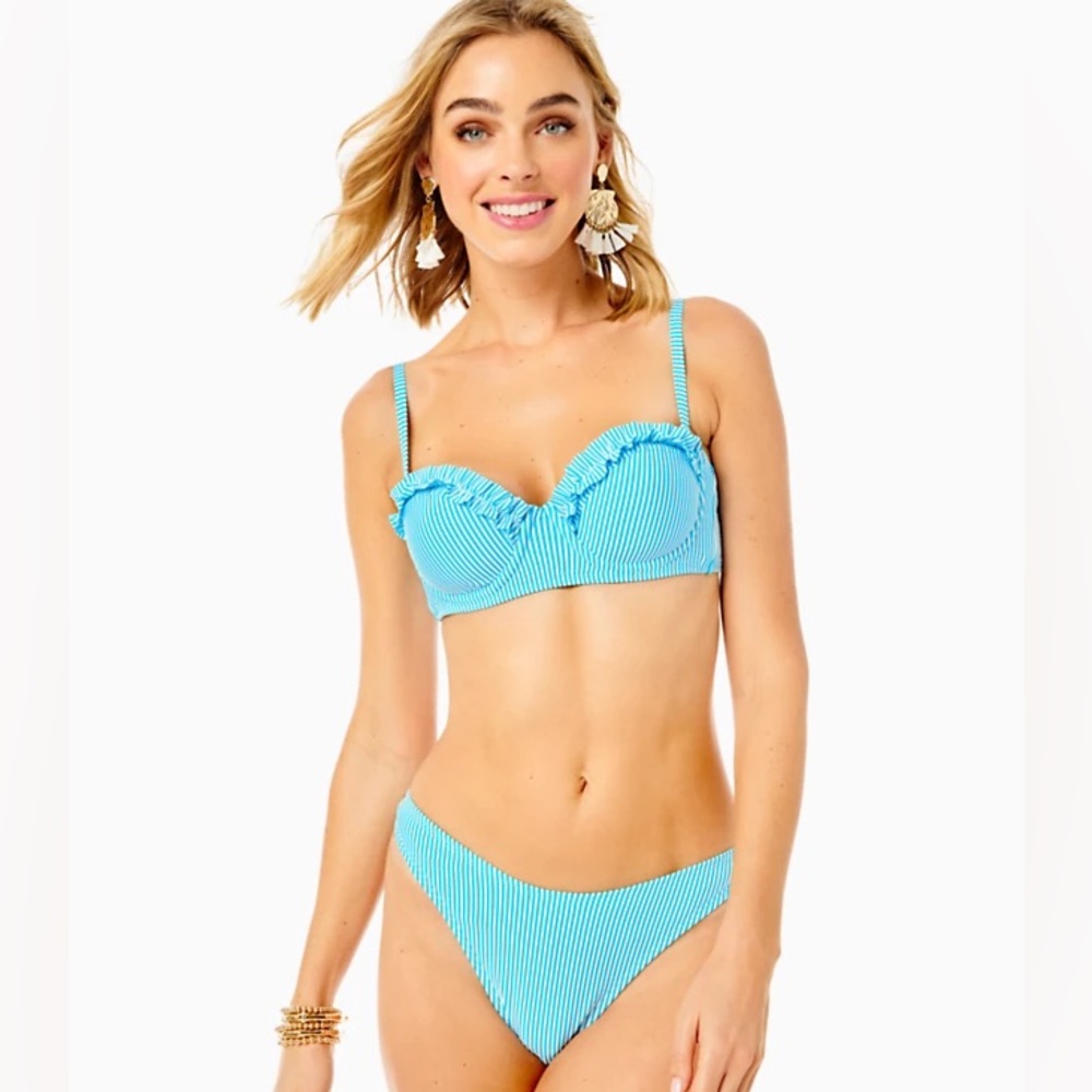 NWT Lilly Pulitzer Leven ruffle bikini top size 6